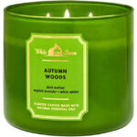 Bath & Body Works, White Barn 3-Wick Candle w/Essential Oils (Autumn Woods)