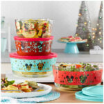 Disney Christmas Pyrex 8 Pieces Glass Food Storage - Image 2