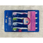 Oral-B Cross - Angled Super Thin Bristles 4 Pack